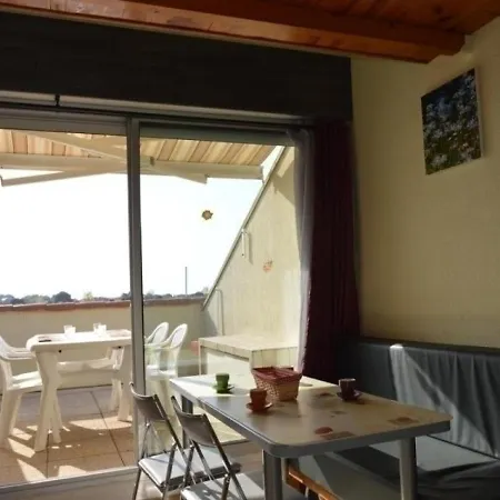 Le Grau D'agde, 1 Piece, 4 Personnes - Fr-1-249-229 Apartment Agde