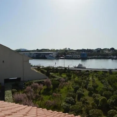 Le Grau D'agde, 1 Piece, 4 Personnes - Fr-1-249-229 Apartment